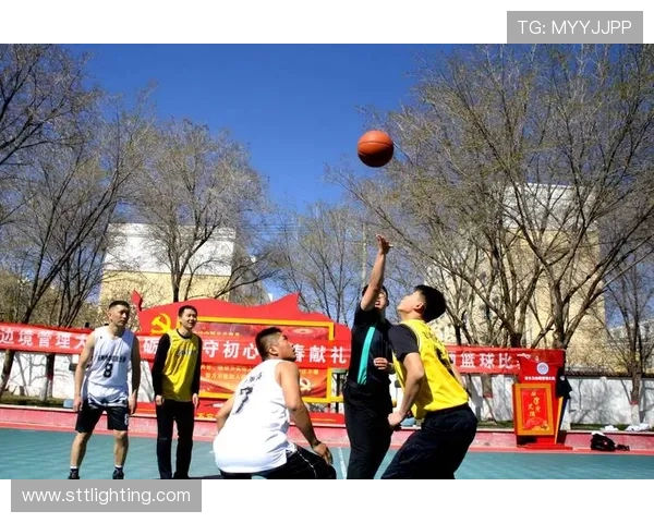 南京篮球队的奋进历程与杯赛荣耀背后的成长故事