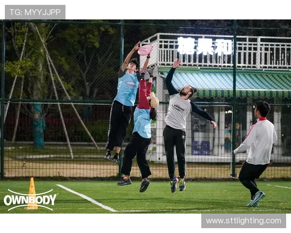 独家分析:杭州飞盘队比赛经验对比与提升策略探讨 独家分析:杭州飞盘队比赛经验对比与提升策略探讨