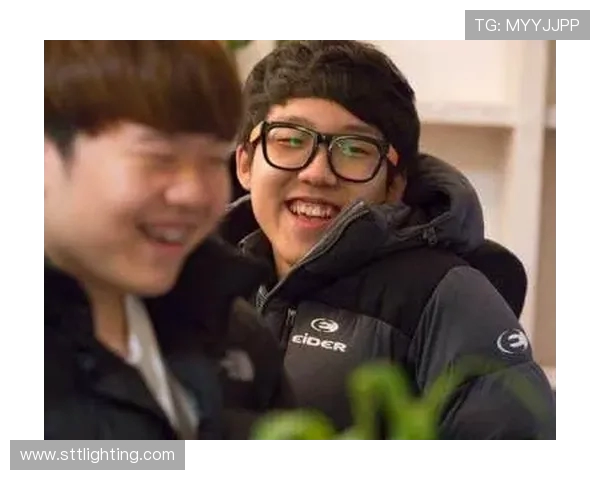 职业联赛分析：IG战队在比赛中的意识与决策表现探讨