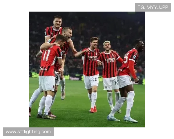 2012年欧冠经典对决AC米兰与巴塞罗那的巅峰对决回顾 2012年欧冠经典对决AC米兰与巴塞罗那的巅峰对决回顾