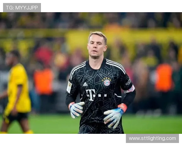 诺伊尔：从守门员到传奇的足球之路与心路历程