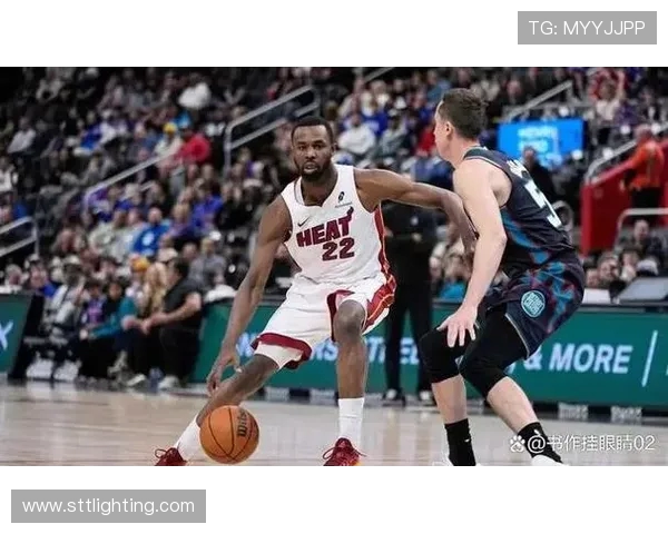 迈阿密热火与底特律活塞激战正酣谁能在这场对决中笑到最后