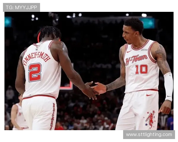 马刺与火箭激战11月13日NBA赛场精彩对决值得期待