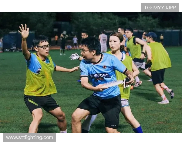 飞盘灵活性评比揭晓深圳飞盘队表现突出创下新纪录