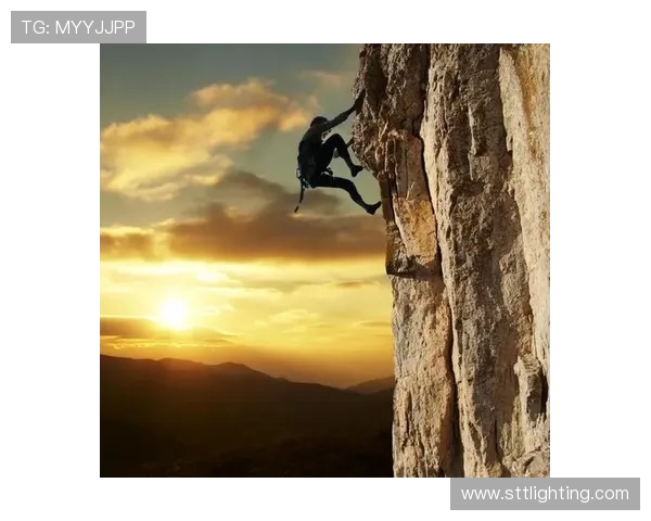 杭州攀岩队逆袭之旅全景纪实展现勇气与坚持的力量